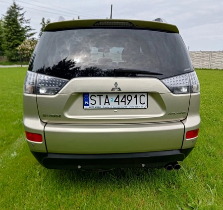 Mitsubishi Outlander cena 27000 przebieg: 252166, rok produkcji 2008 z Józefów małe 121